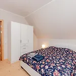Vingi Familyhouse With Free Parking And Sauna Vakantiehuis Pärnu