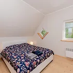 Vingi Familyhouse With Free Parking And Sauna Vakantiehuis
